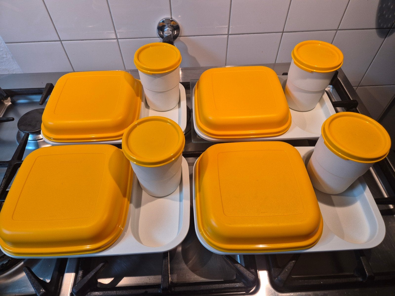 Vintage Tupperware Serveerwonder Picknick Set Jaren '70, Ophalen, Geel, Overige typen