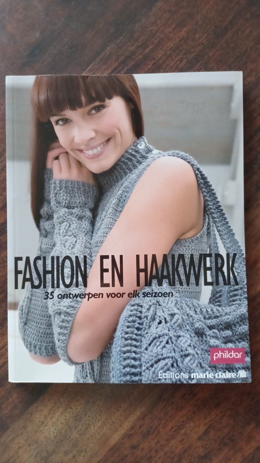 Fashion en haakwerk, 35 ontwerpen voor elk seizoen, Ophalen of Verzenden, Zo goed als nieuw, Haken, Patroon of Boek