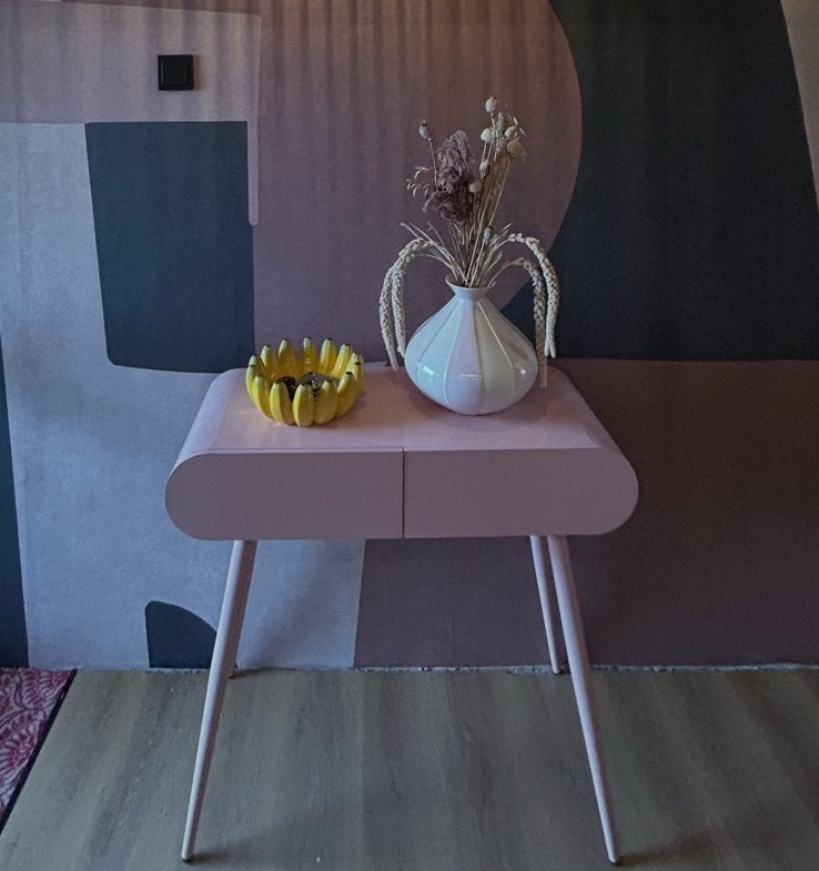 ZO SNEL MOGELIJK OPHALEN - Roze side table Flo WOOOD, Ophalen, Gebruikt, Minder dan 100 cm