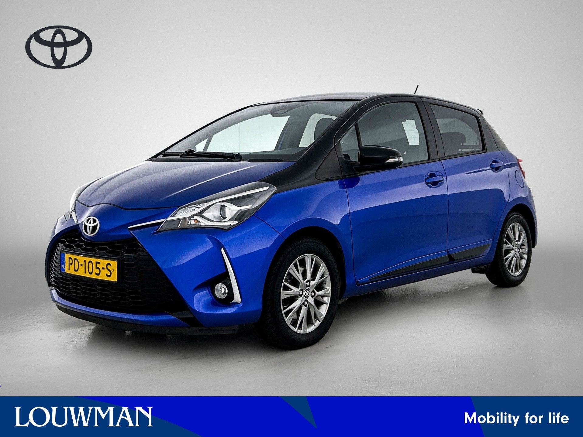 Toyota Yaris 1.5 VVT-i Bi-Tone | Navigatie| Trekhaak | Achte, Auto's, 12 maanden, Stof, 4 cilinders, Blauw
