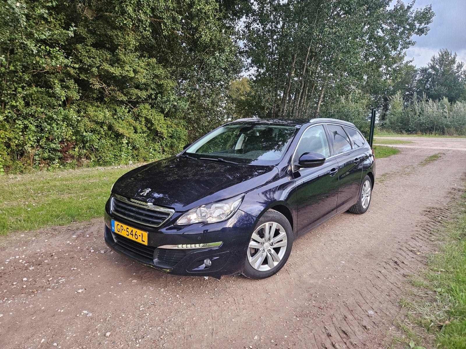 Peugeot 308 1.2 E-thp PANO | NAVI | AIRCO | INRUIL MOGELIJK, Auto's, Voorwielaandrijving, Stof, Zwart, 1199 cc