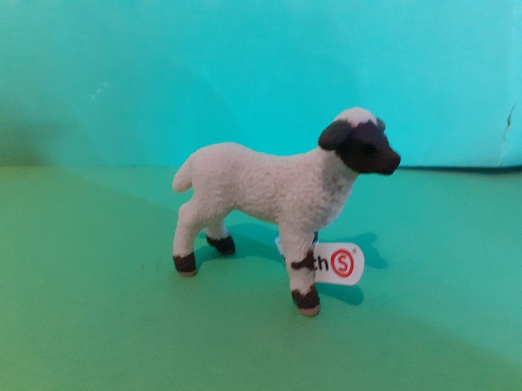 Schleich lammetje special, dierfiguur, Ophalen of Verzenden, Zo goed als nieuw, Boerderijdier, Beeldje of Figuurtje