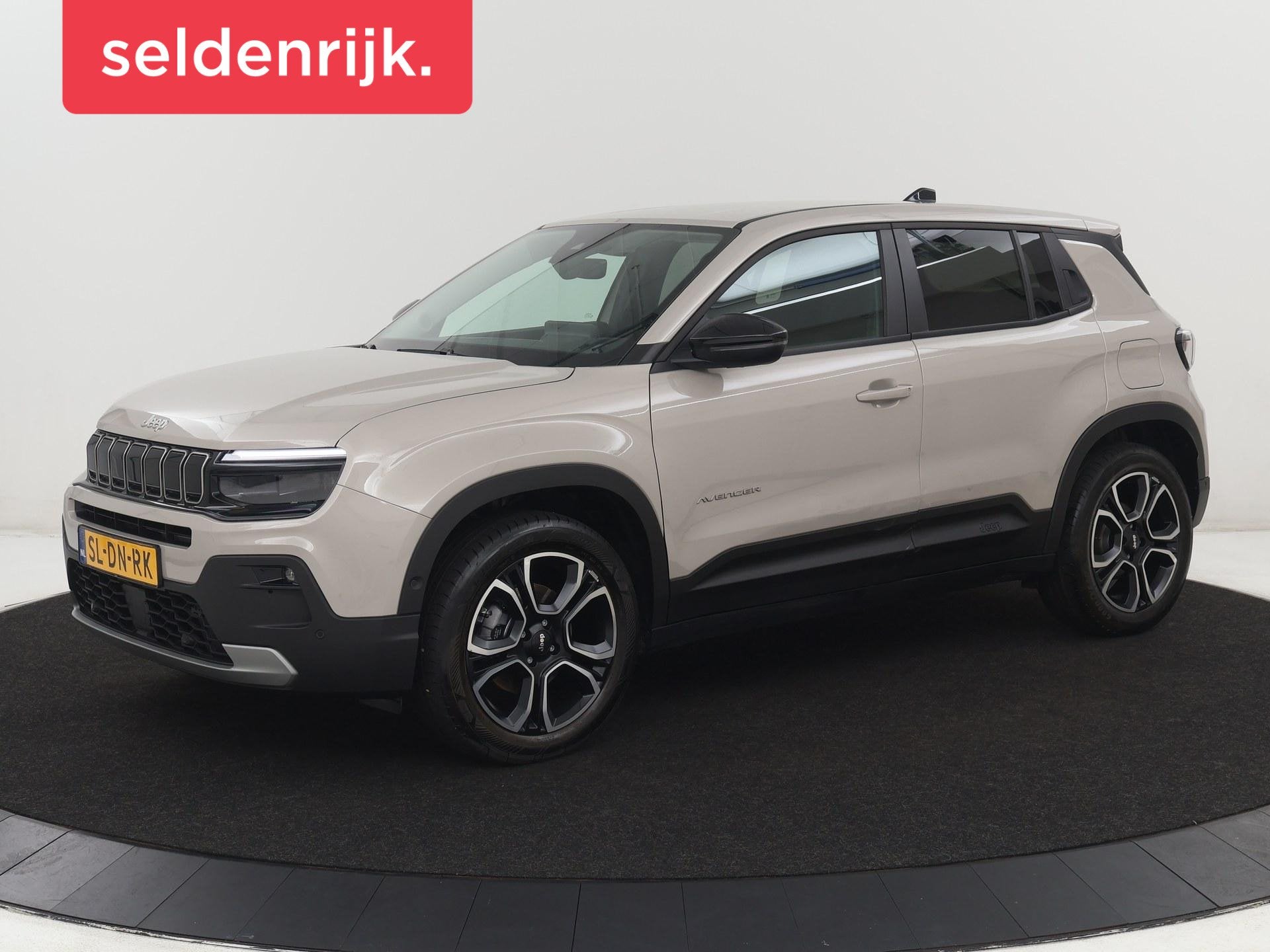 Jeep Avenger Avenger 54 kWh | SOH 97,6% | 3 Fase | Carplay |, Auto's, Jeep, Stof, Gebruikt, 334 min, 156 pk