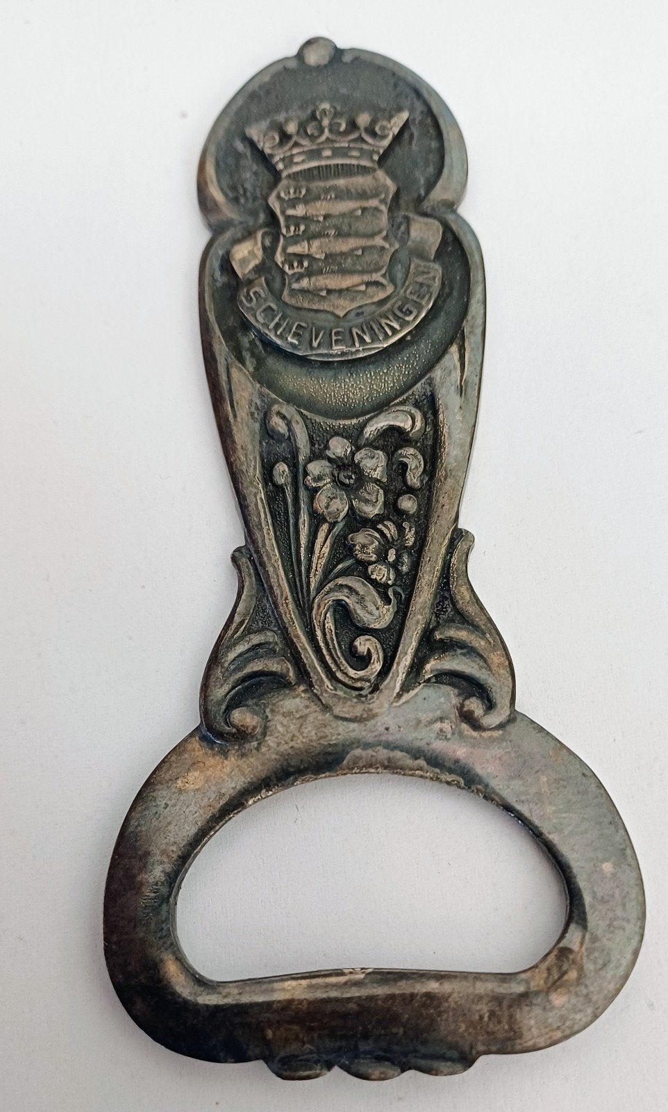 Karakteristieke Vintage Flessenopener Scheveningen, Ophalen