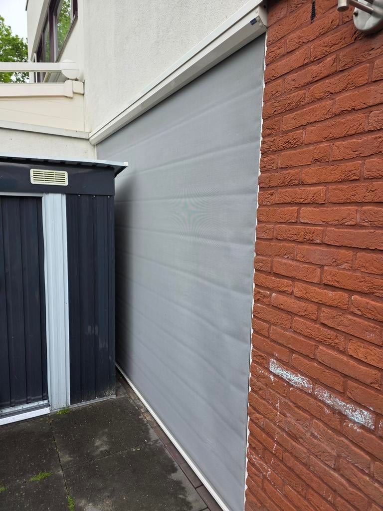 Zonwering (screen), Ophalen, Gebruikt, Elektrisch, 150 tot 300 cm