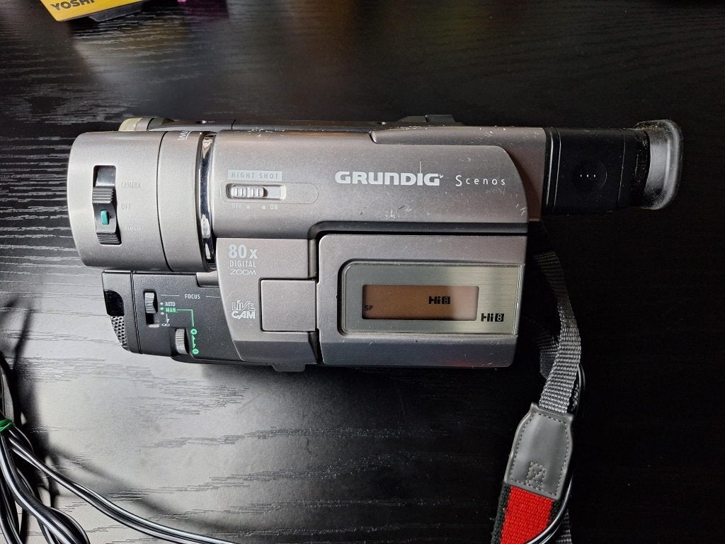 Grundig LCD 6000 HE Hi8 Handycam [ Retro / Vintage ], Verzenden, Hi 8, Camera