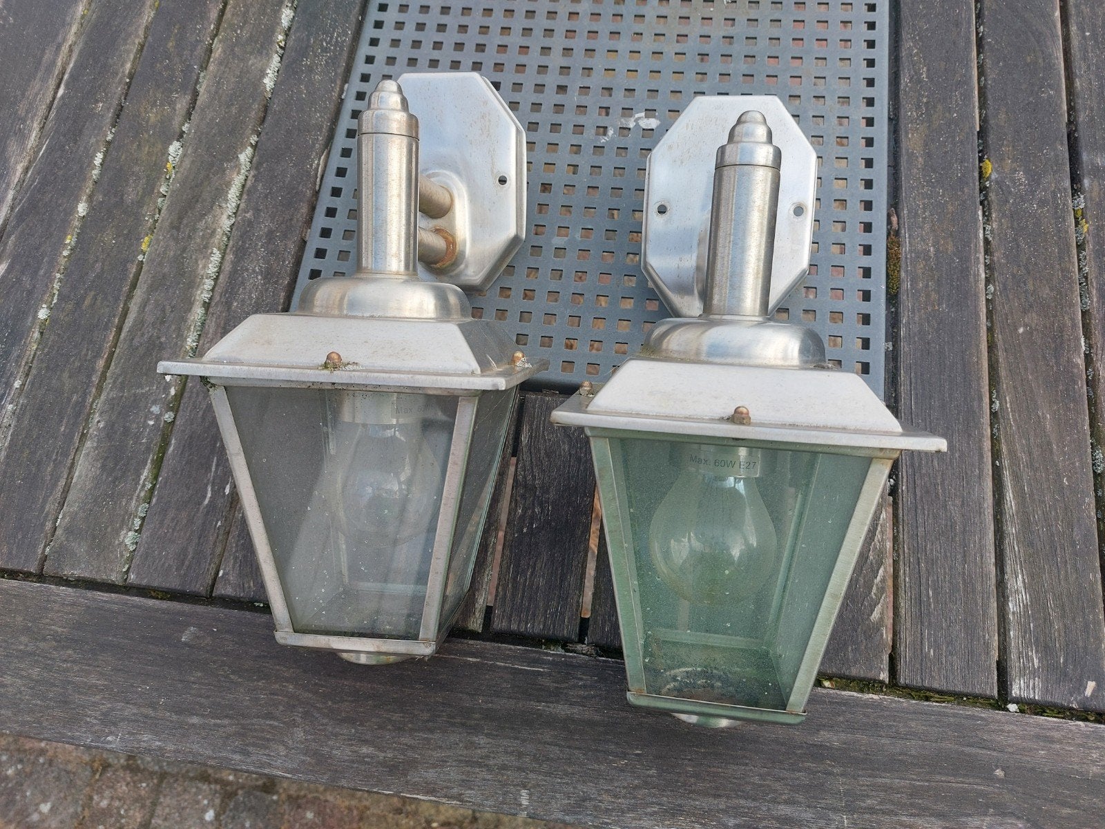 Mooie gave buitenlantaarnen, 230v inclusief led lamp, Huis en Inrichting, Lampen | Overige, Gebruikt, Ophalen of Verzenden
