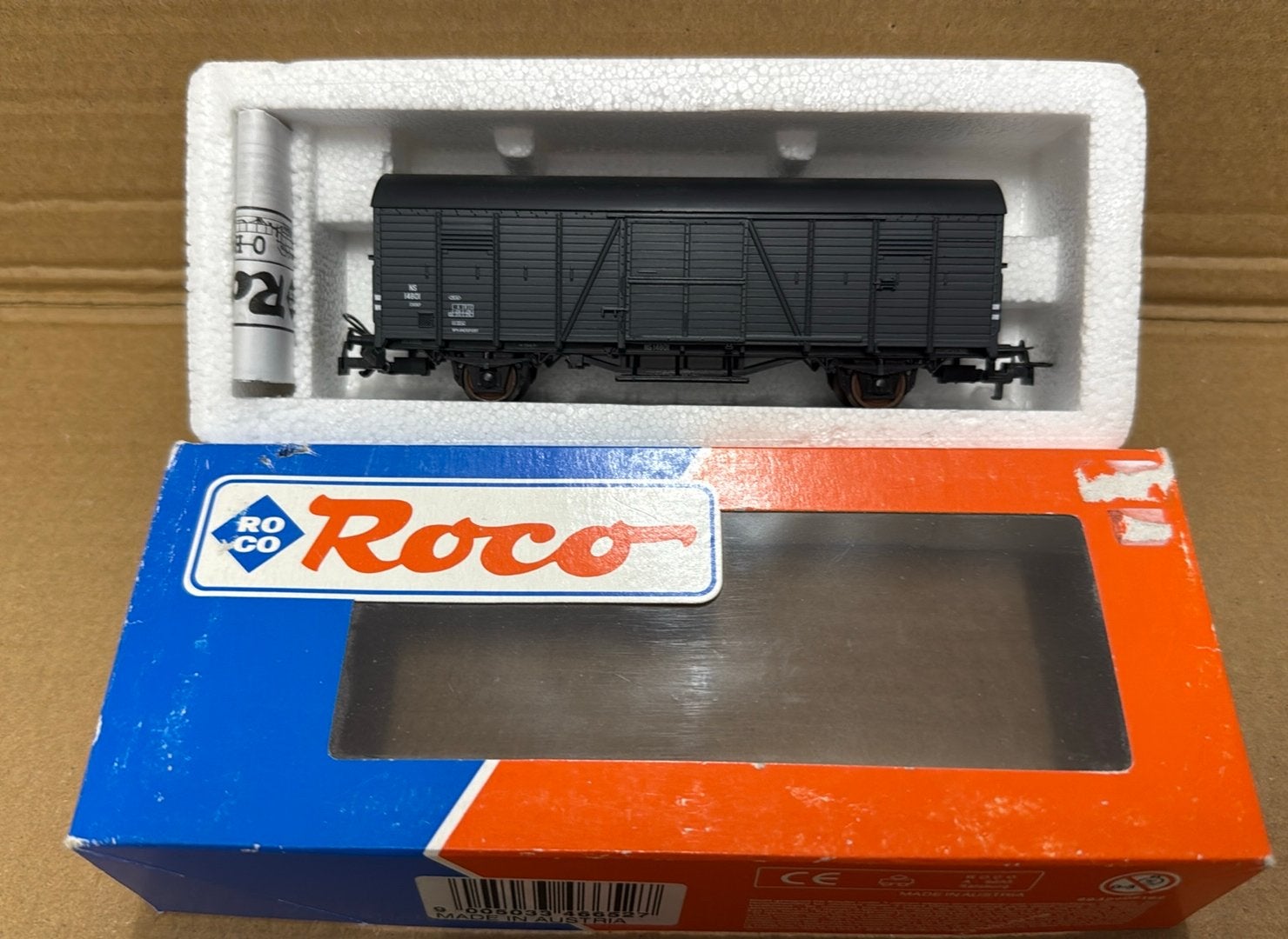 Roco gesloten wagens, Hobby en Vrije tijd, Modeltreinen | H0, Gelijkstroom, Wagon, Ophalen of Verzenden, Roco