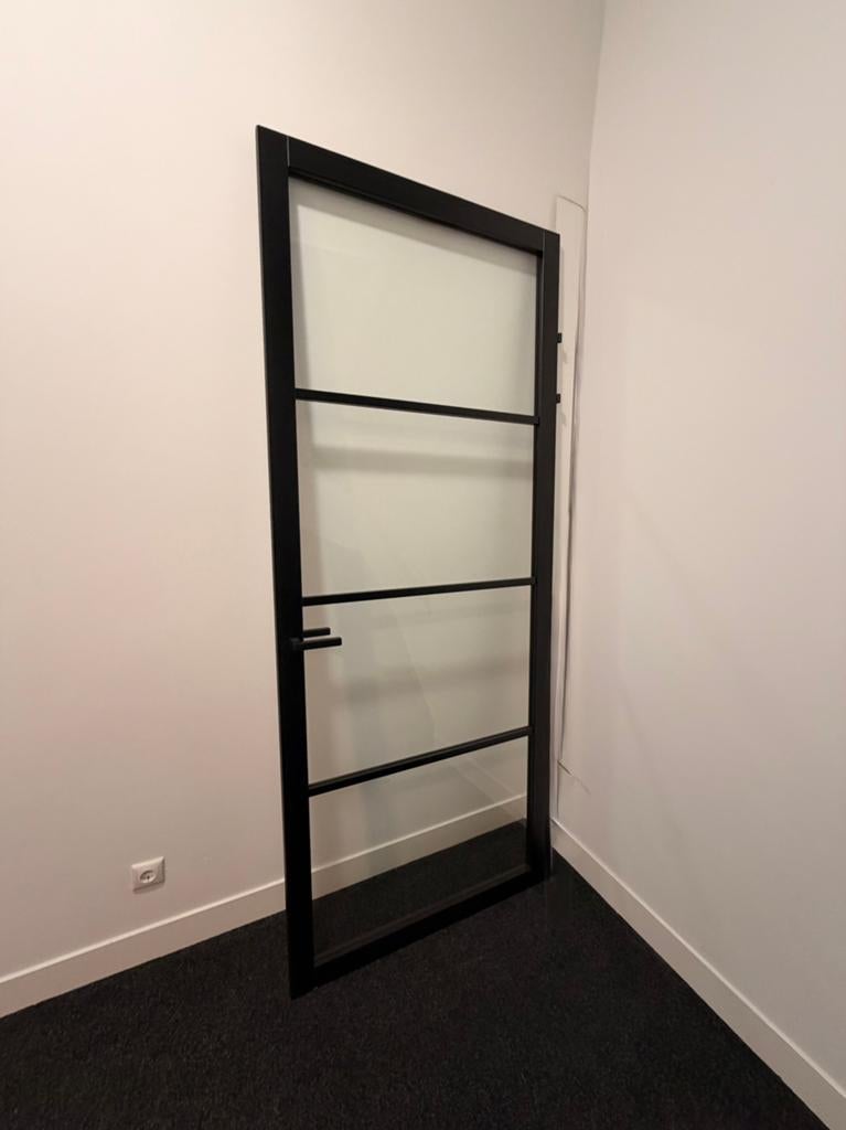 Stalen deur (staal-look), Doe-het-zelf en Verbouw, Deuren en Horren, Ophalen, Zo goed als nieuw, Binnendeur, 215 cm of meer