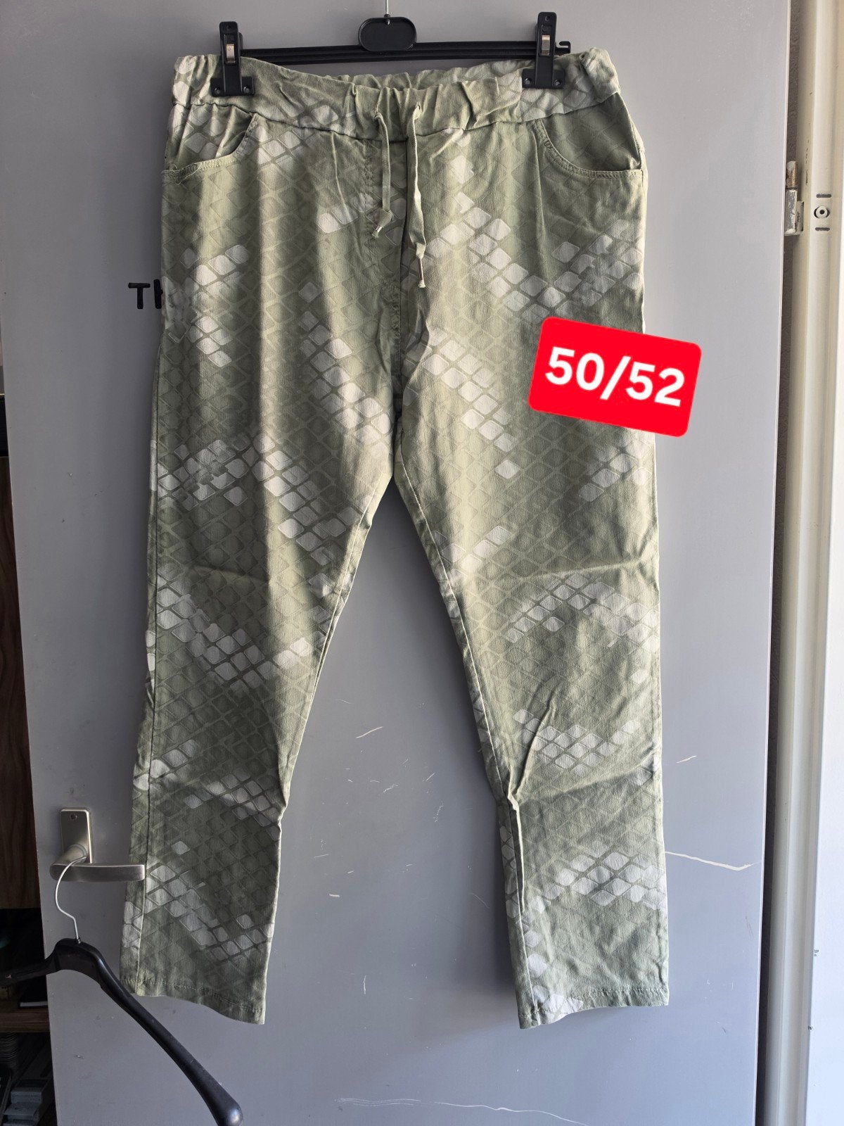 50_52, Ophalen of Verzenden, Zo goed als nieuw, Lang