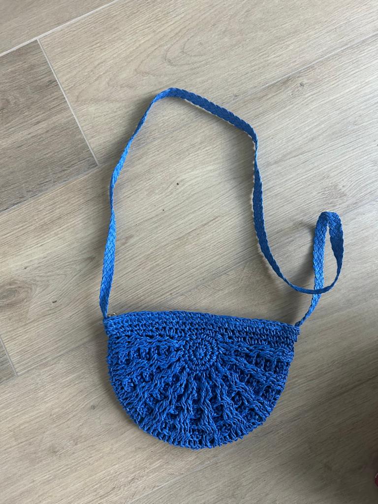 Nieuwe Blauwe Gehaakte Handtas, Sieraden, Tassen en Uiterlijk, Tassen | Damestassen, Ophalen of Verzenden, Nieuw, Blauw, Handtas