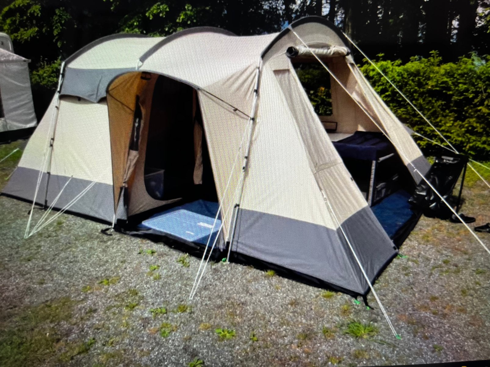 Te koop tent basecamp mendoza tent 4 pers, Ophalen, Zo goed als nieuw