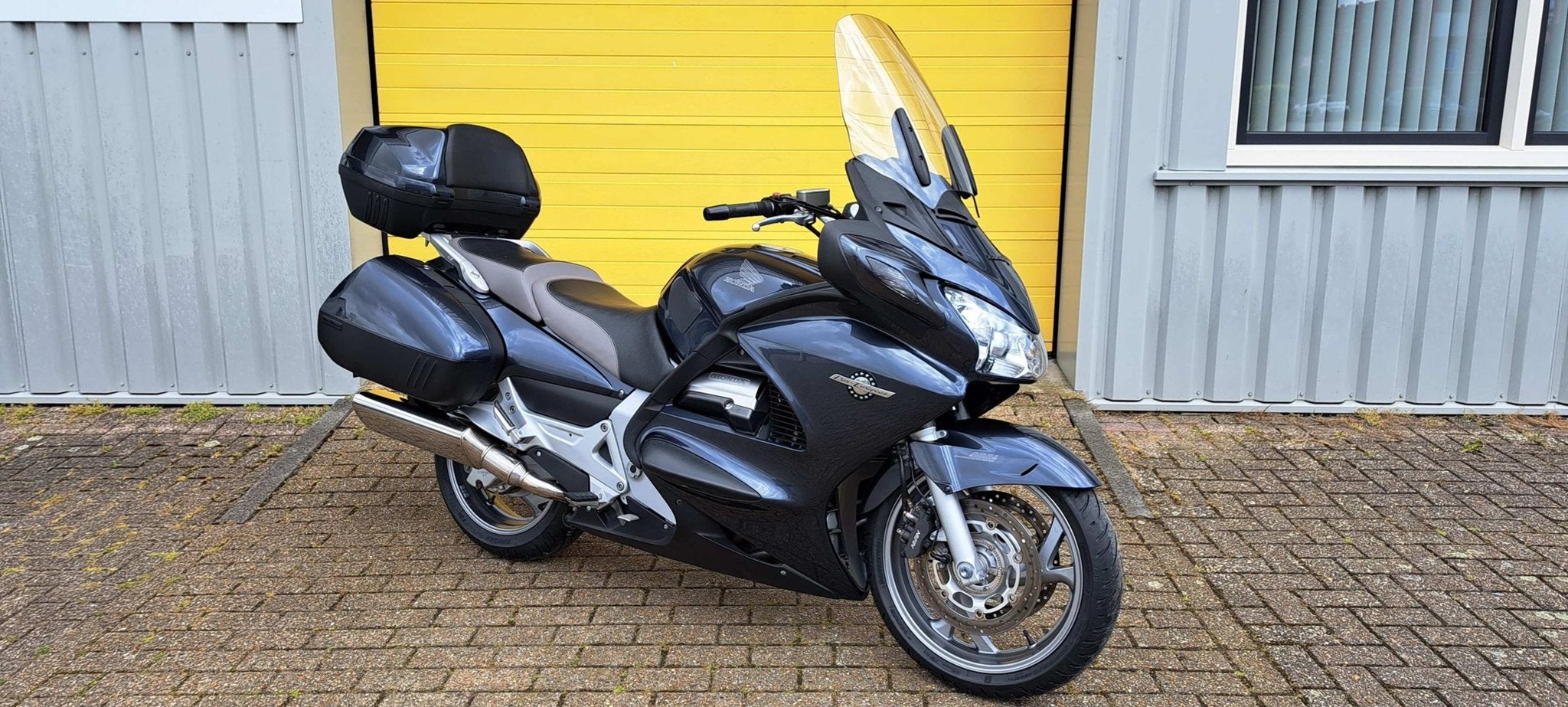 HONDA ST 1300 PAN EUROPEAN (bj 2006), HONDA, 4 cilinders, Motorrijbewijs A, Bedrijf