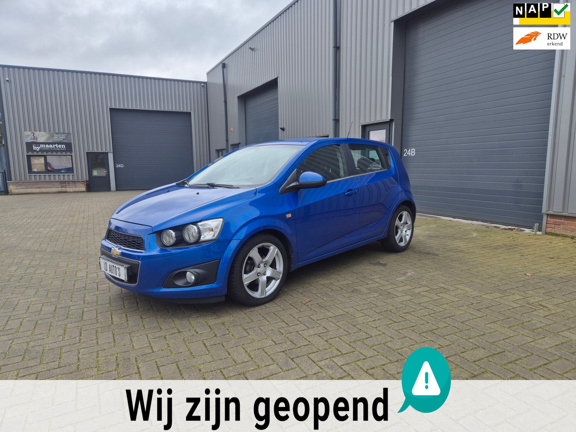 Chevrolet Aveo 1.4 LTZ Complete Auto 5 DEURS 2450euro Comple, Auto's, Voorwielaandrijving, Gebruikt, 4 cilinders, Blauw