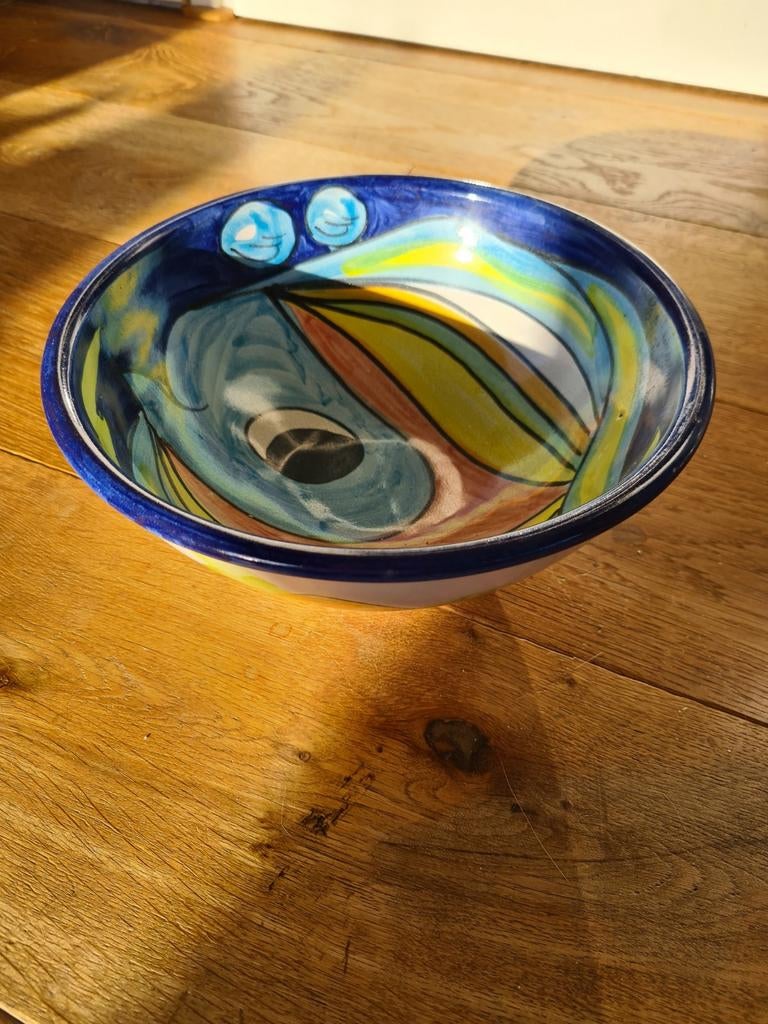 Artistieke schaal, grote kom. Handbeschilderd., Antiek en Kunst, Antiek | Keramiek en Aardewerk, Ophalen of Verzenden