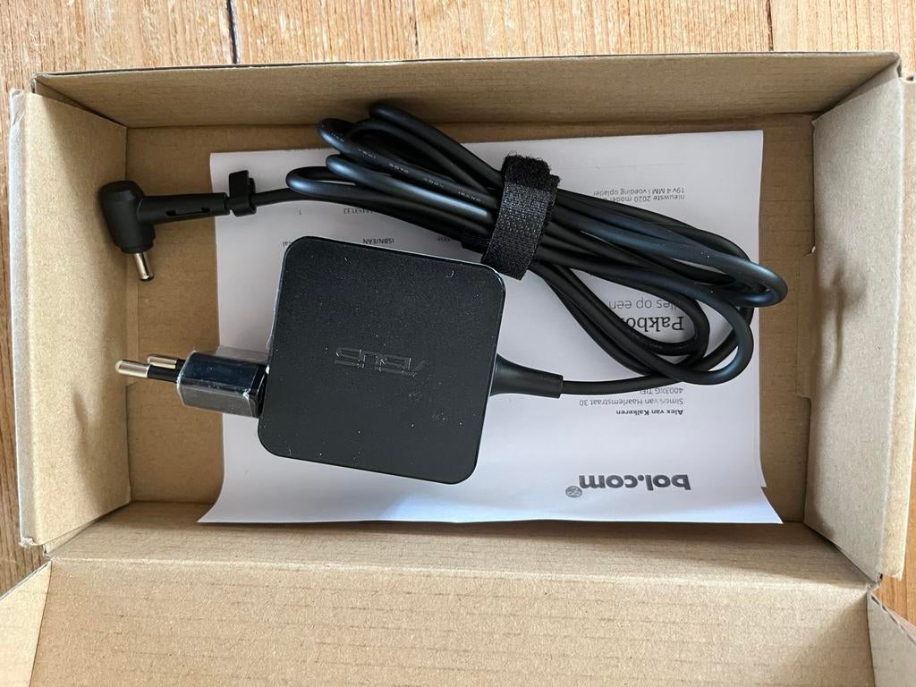 Asus adapter model ADP33BWA 19 v 1.75 A, Ophalen of Verzenden, Nieuw