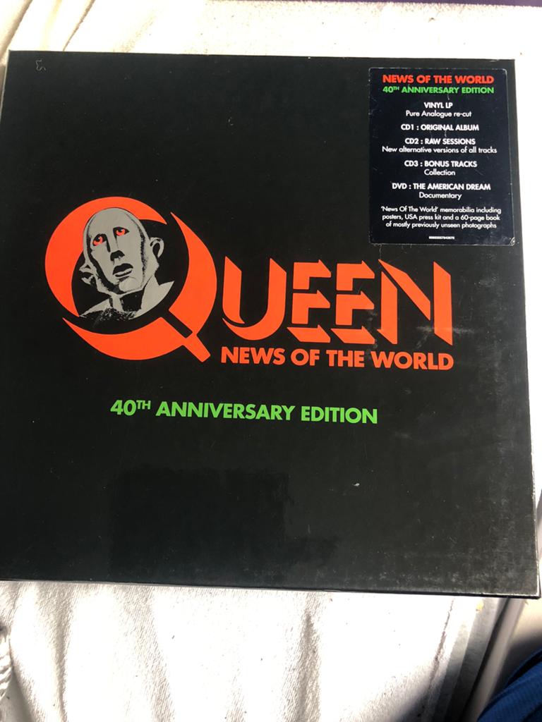 Queen boxnews of the world 40 th, Ophalen of Verzenden, Zo goed als nieuw, Overige formaten, Poprock