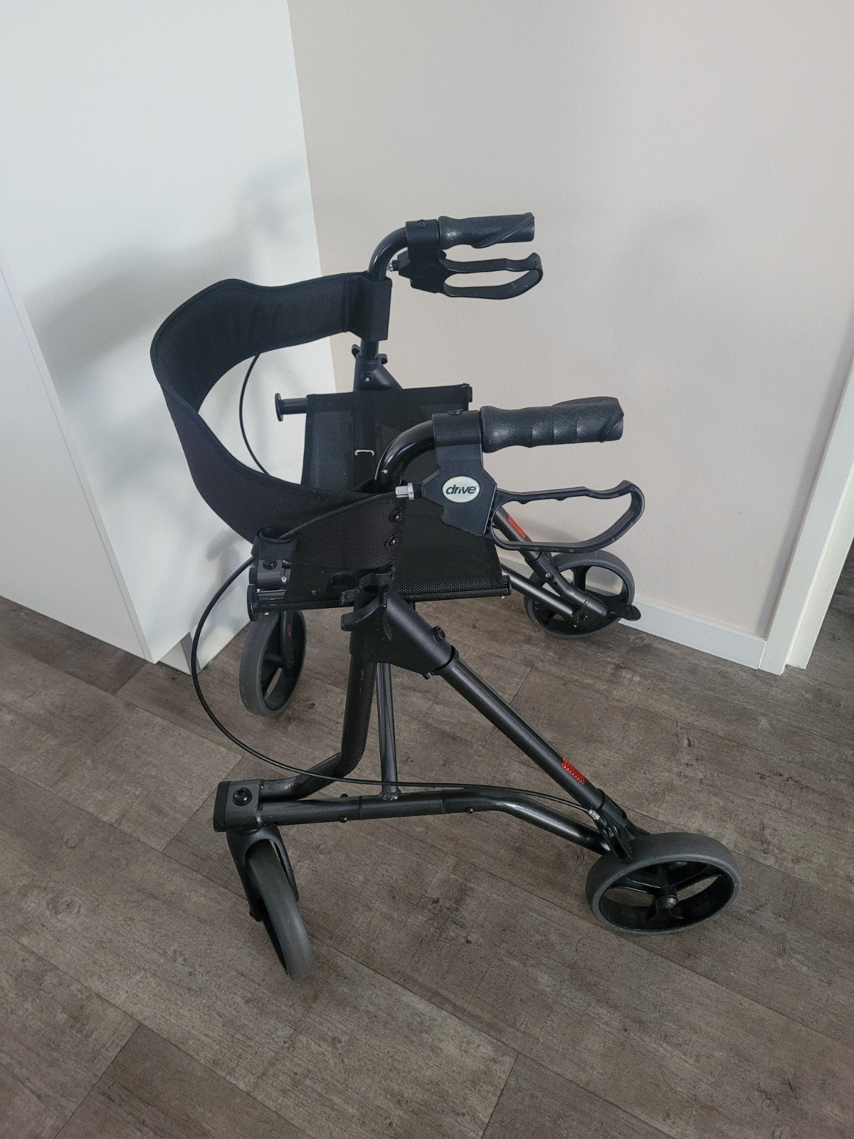 Drive rollator, Ophalen, Opvouwbaar, Zo goed als nieuw