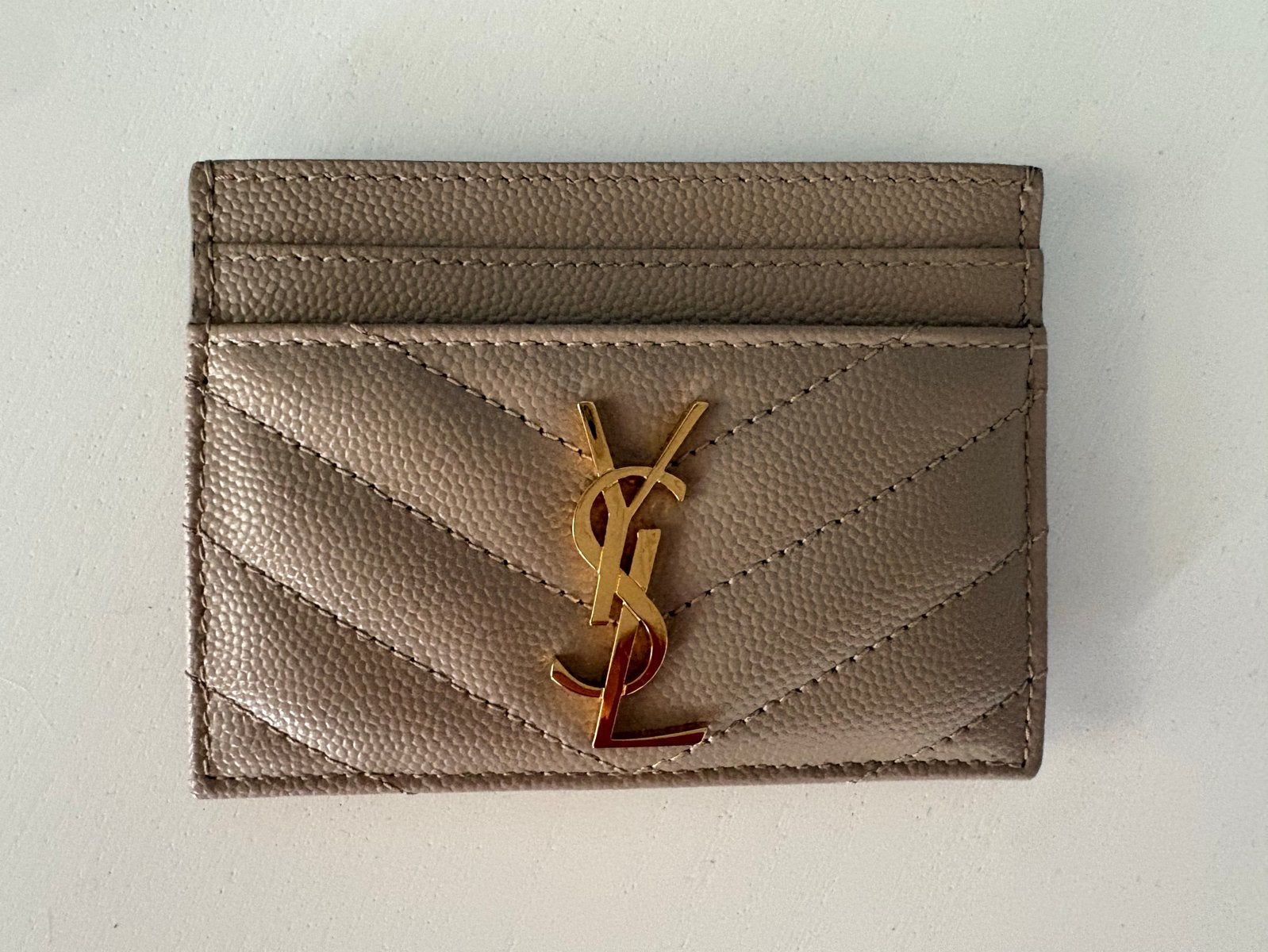 Yves Saint Laurent Pasjeshouder - Nieuw, Overige merken, Beige, Nieuw, Ophalen of Verzenden