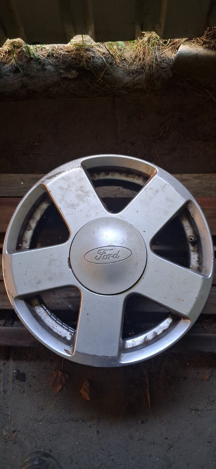 Velgen Ford Fiesta mk6 , wielkappen VW, Ophalen, Gebruikt, 15 inch, Velg(en)