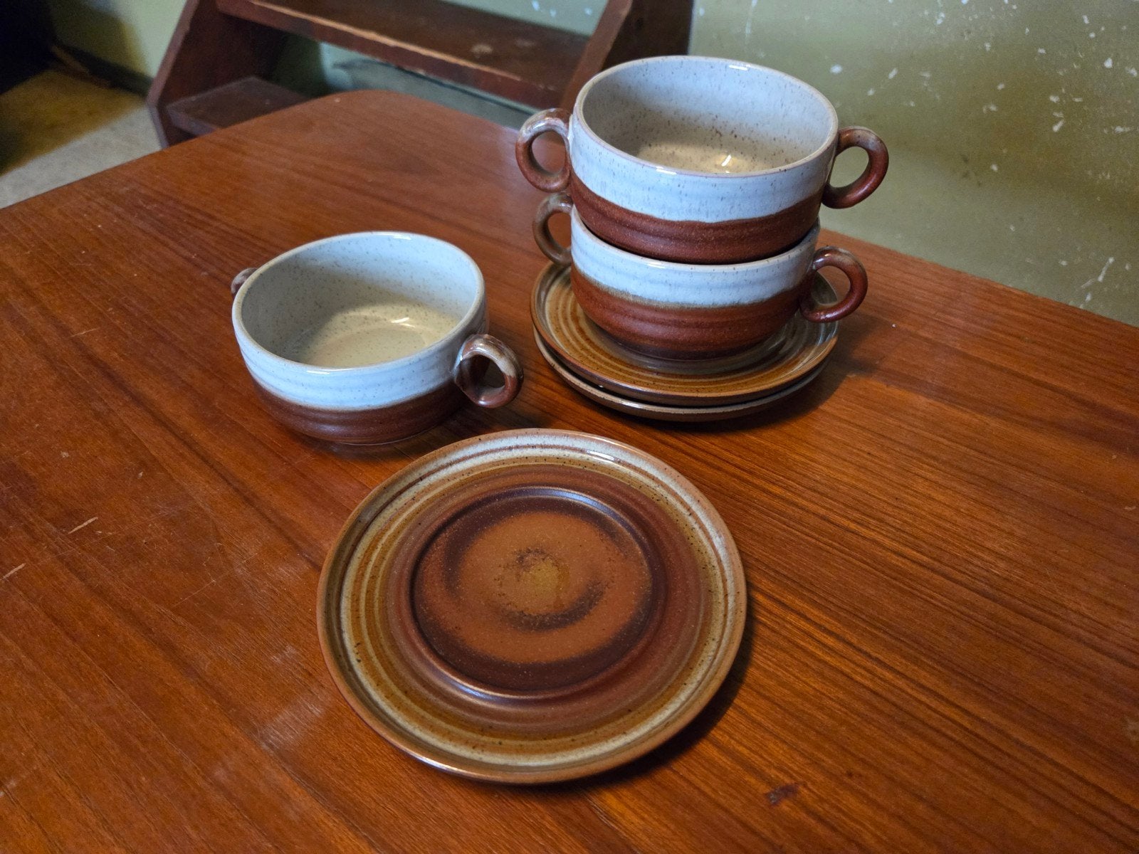 Partij vintage servies aardewerk porselein jaren 50/60/70, Ophalen