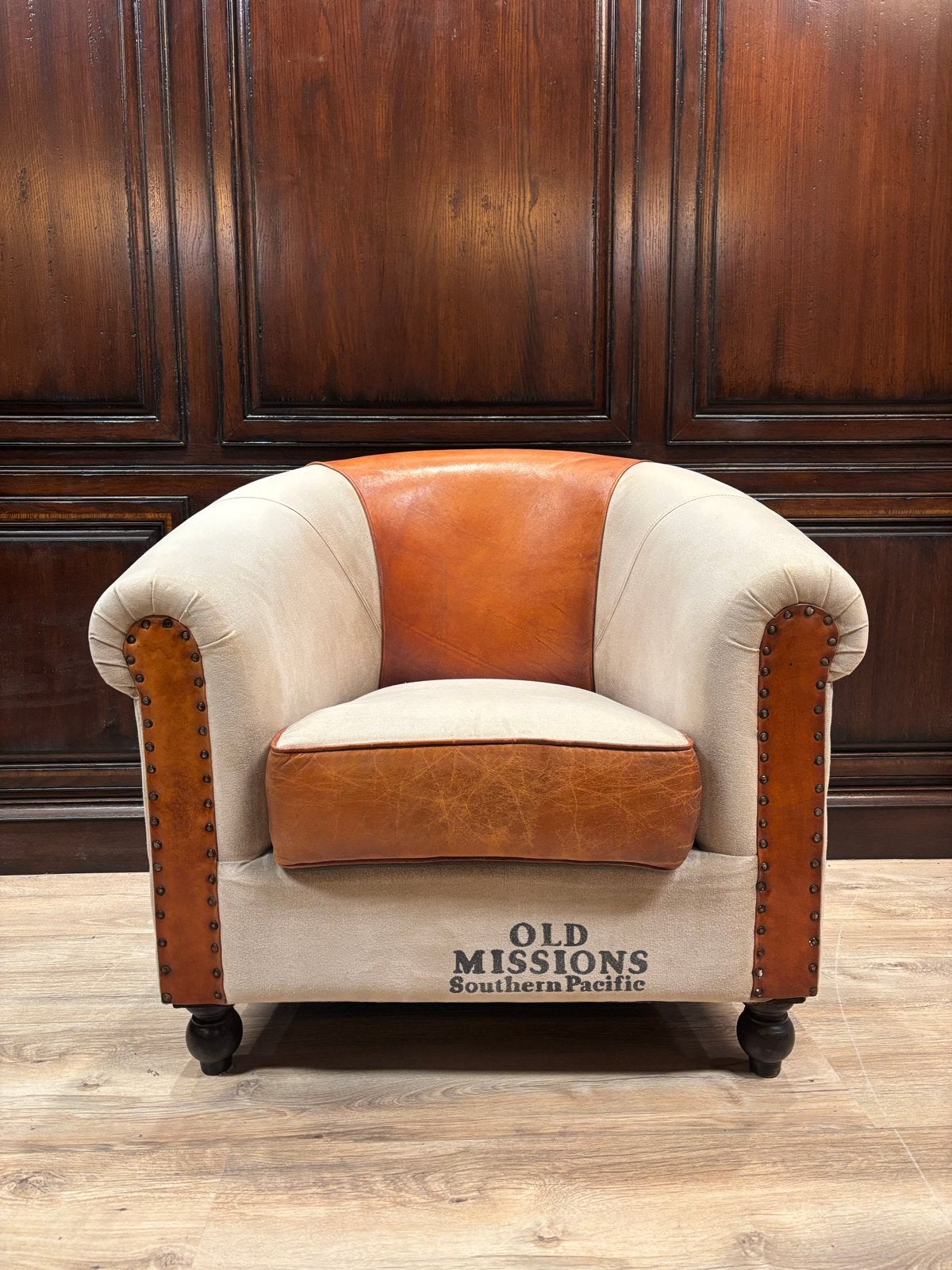 2x Clubfauteuils cognac western, Info@chesterfieldjunkie.nl, Leer, Ophalen of Verzenden, Zo goed als nieuw