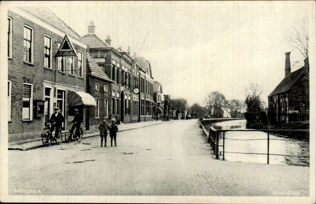 Hoogkerk - Hoendiep - Straat en kanaal, Ophalen of Verzenden, Voor 1920, Ongelopen, Groningen