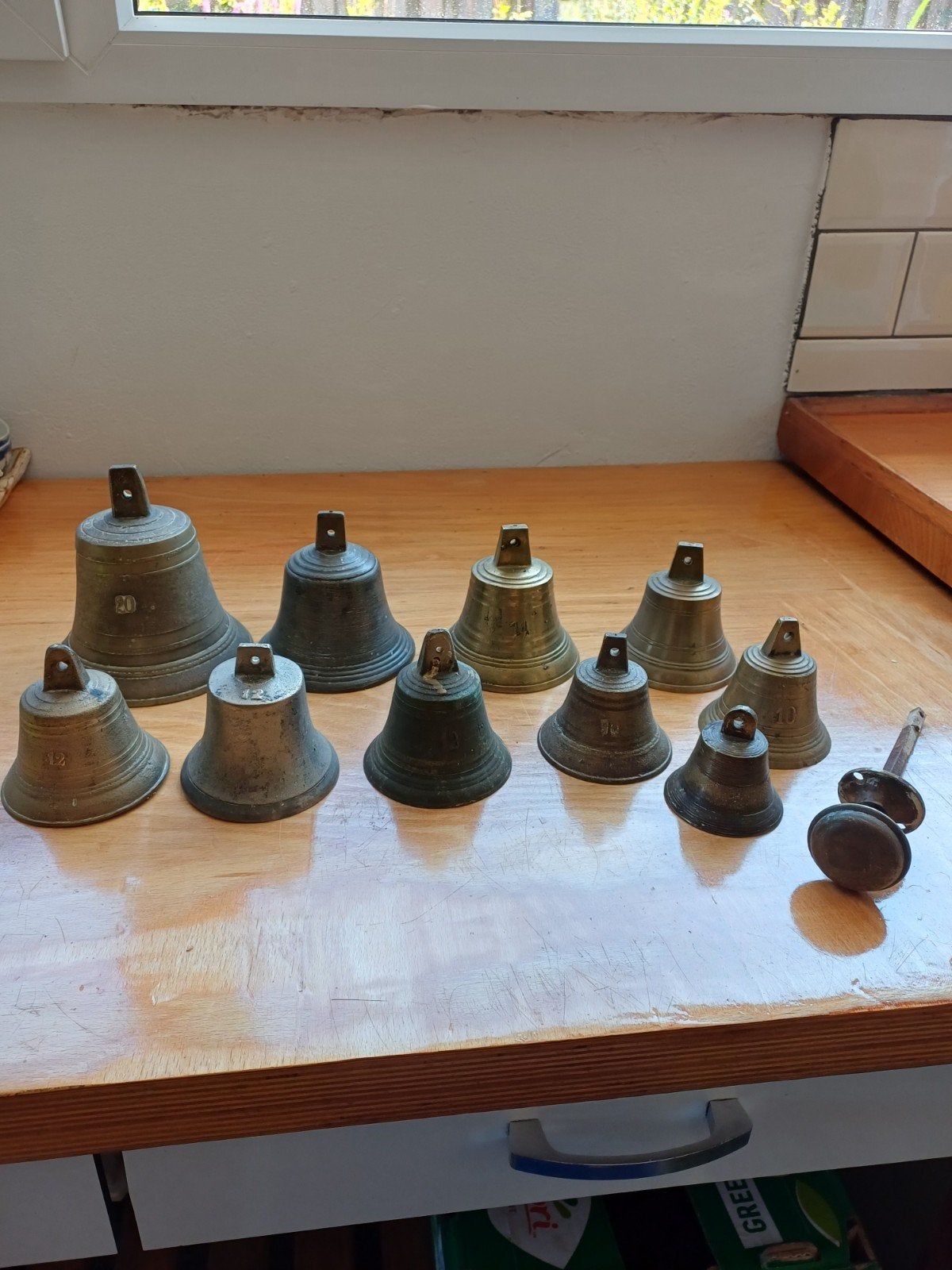 Set van 10 antieke bronzen bellen, Antiek en Kunst, Ophalen