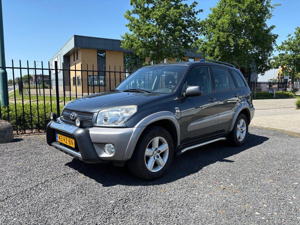 Toyota RAV4 2.0-16V VVT-i Sol 4WD! | ECC | AFN.TRHAAK | CRUI, Auto's, Toyota, 1998 cc, Stof, Gebruikt, Zwart