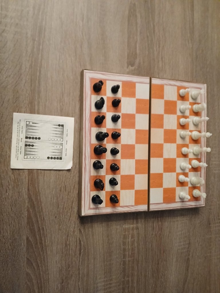 Backgammon/Schaak kistje, Een of twee spelers, Ophalen of Verzenden, Nieuw