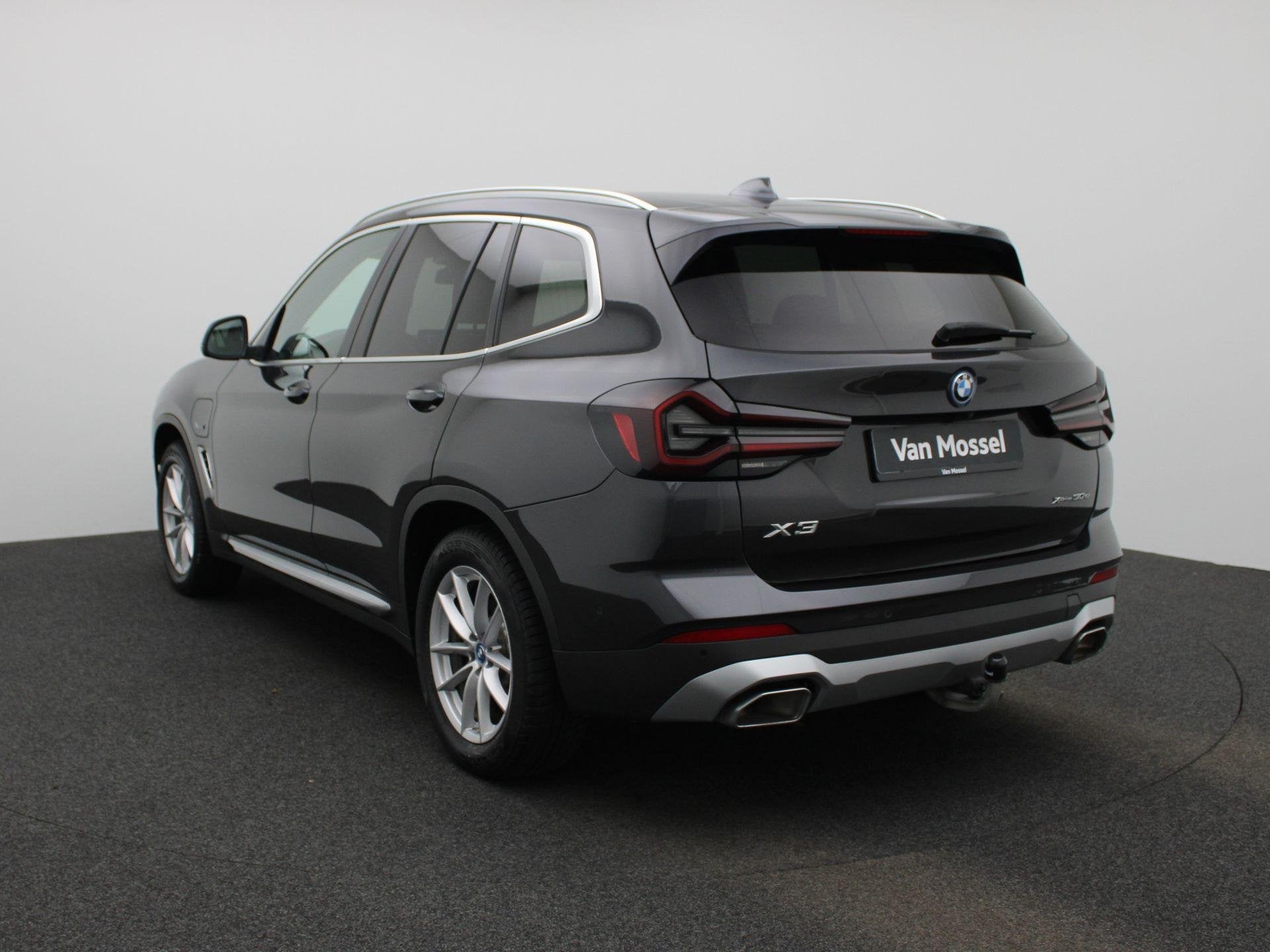 BMW X3 xDrive30e | TREKHAAK | LEER | CAMERA | NAVIGATIE | ST, Auto's, Gebruikt, 4 cilinders, Bedrijf, Vierwielaandrijving