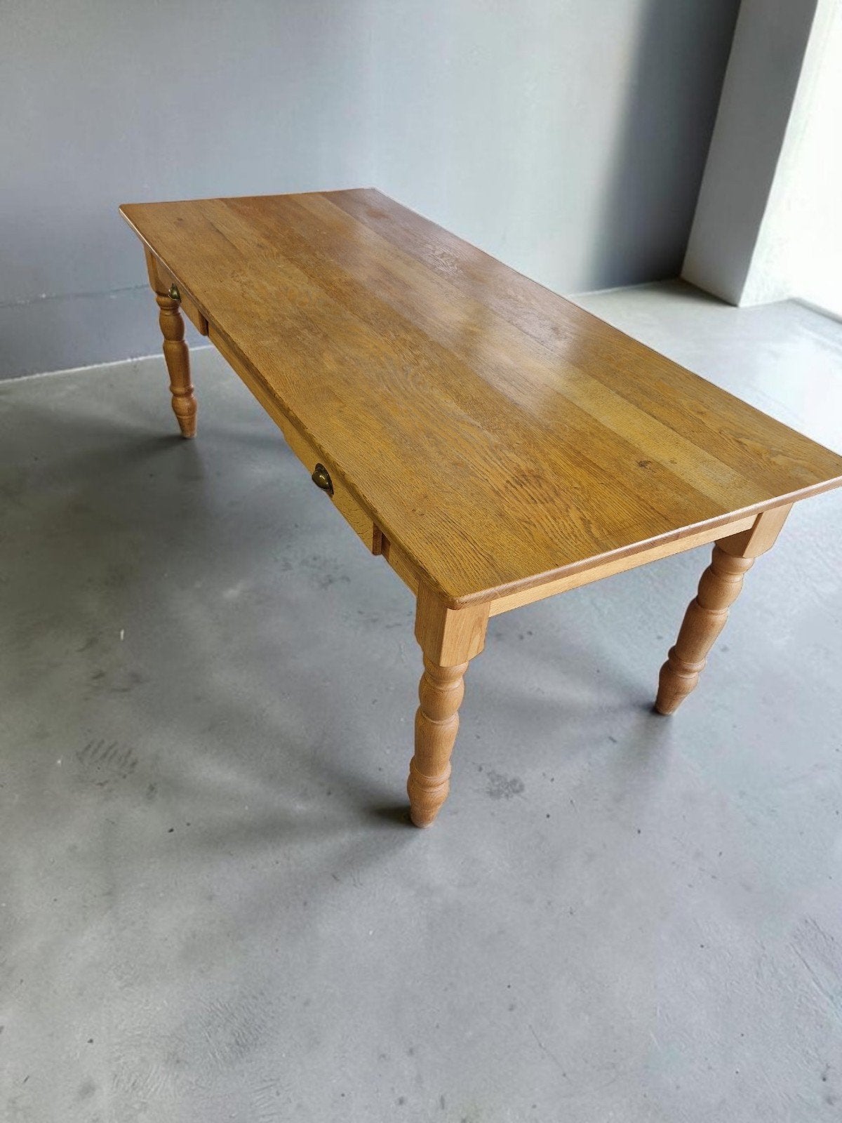 Oude eiken boerentafel, Ophalen