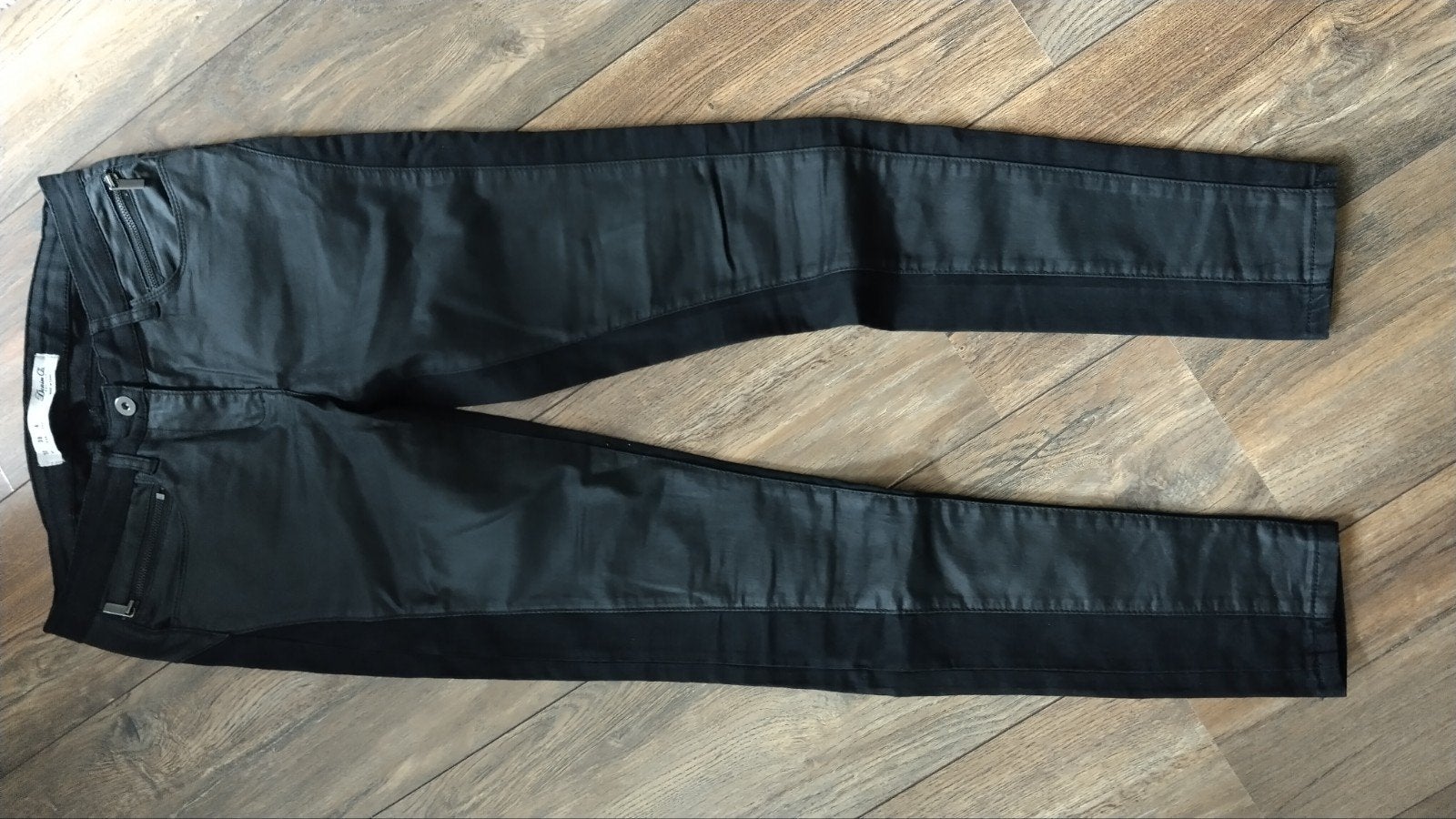 Zwarte Denim Co. broek met leren panelen, maat 38/40 (M), Maat 38/40 (M), Zwart, Ophalen of Verzenden, Lang