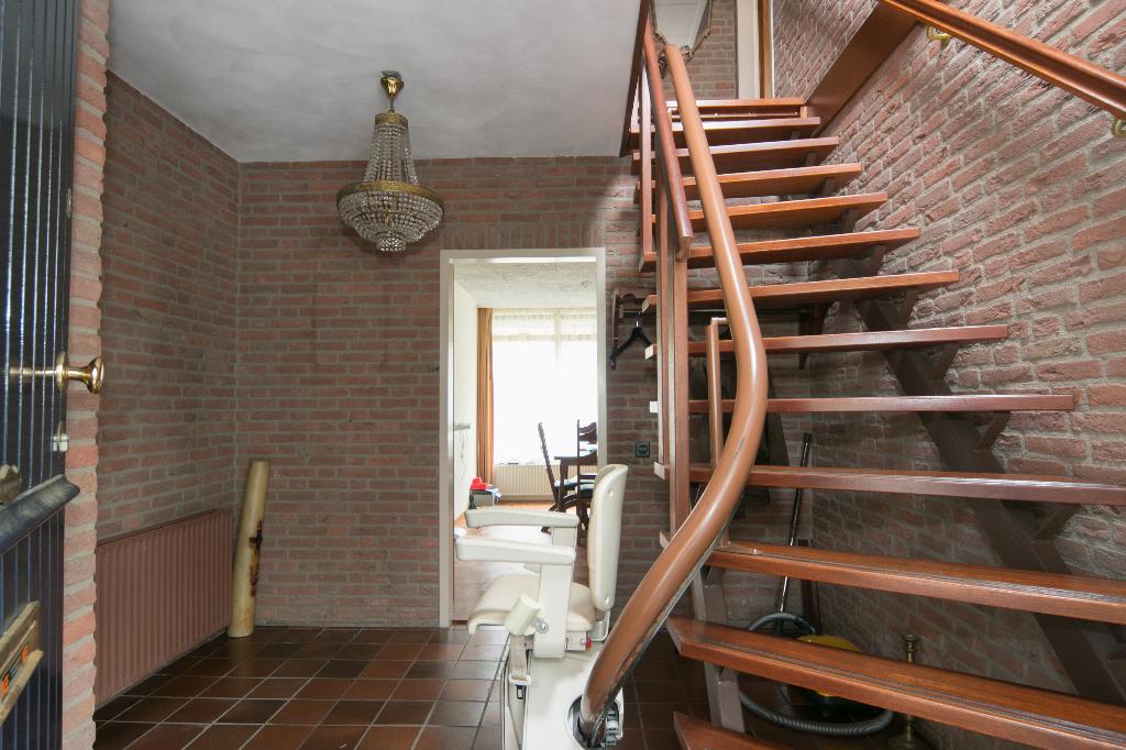 traplift Handicare freelift, Ophalen, Gebruikt, Met bocht