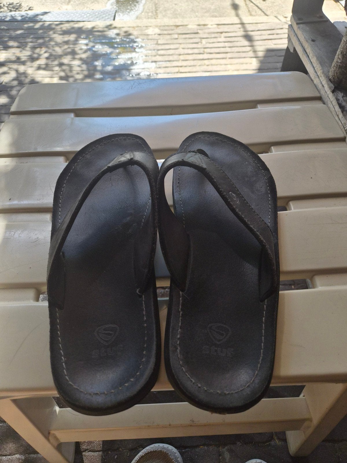 Zwarte leren slippers - Maat 45, Slippers, Onbekend, Zwart, Ophalen of Verzenden