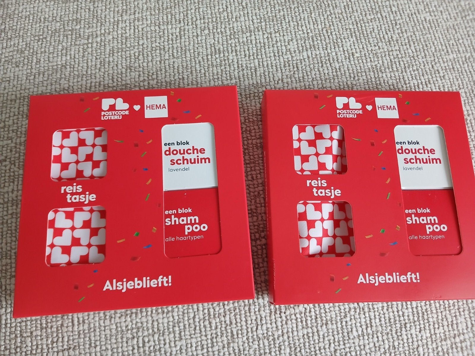 2 doosjes met shampoo en zeep Postcodeloterij Vaste Prijs, Twee personen, Cadeaubon, Warenhuis- of Winkelbon