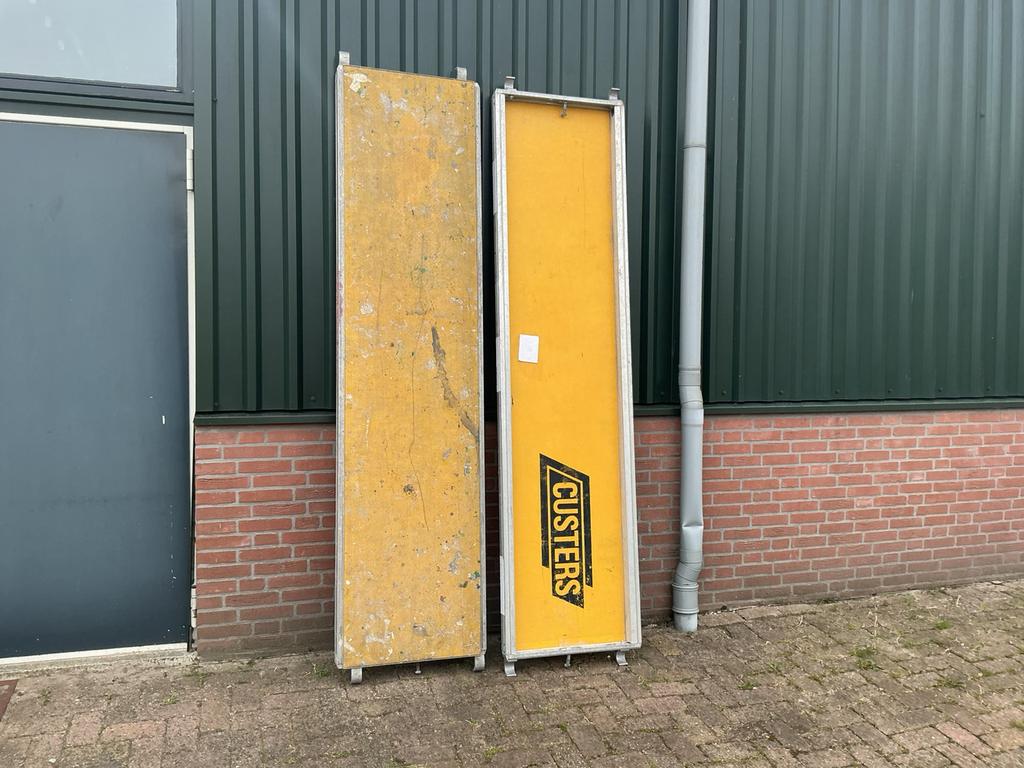 Custers platforms licht gewicht, Ophalen, Zo goed als nieuw