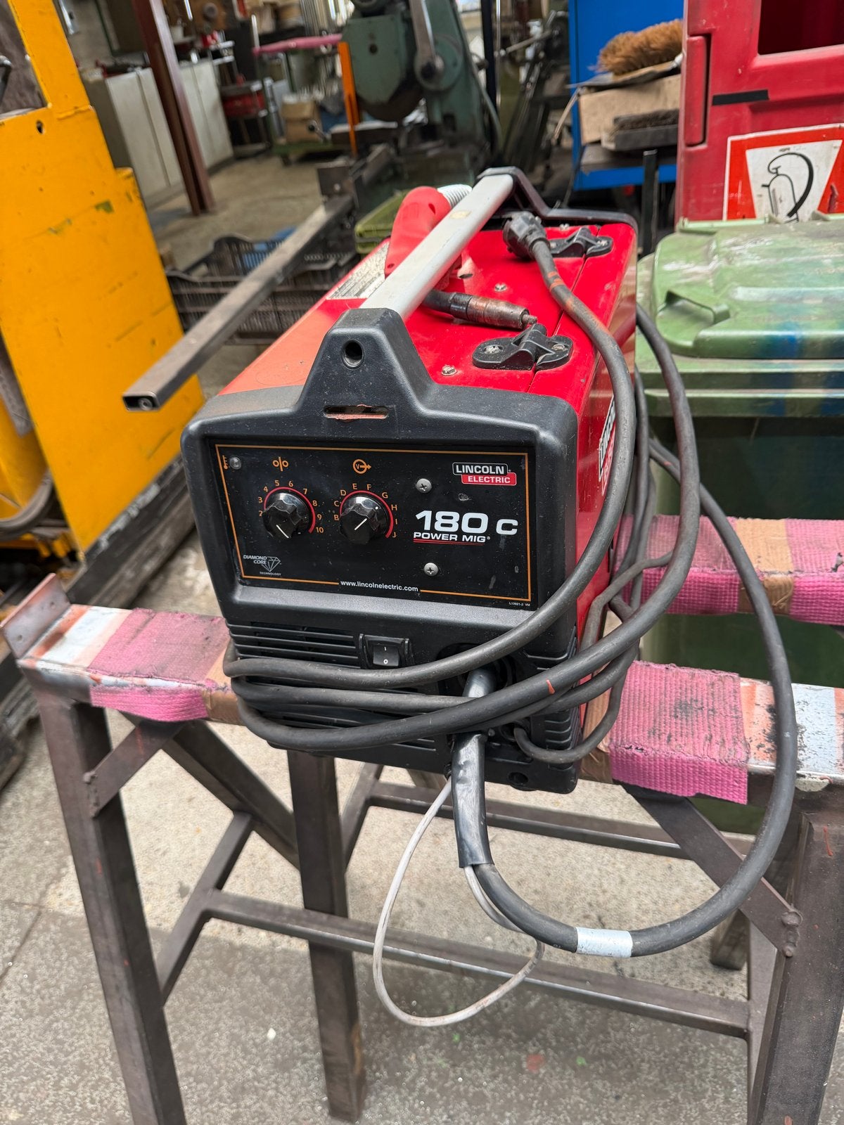 Lincoln Electric Power MIG 180 C Lasapparaat, Ophalen, Gebruikt, 150 tot 250 ampère, Co2
