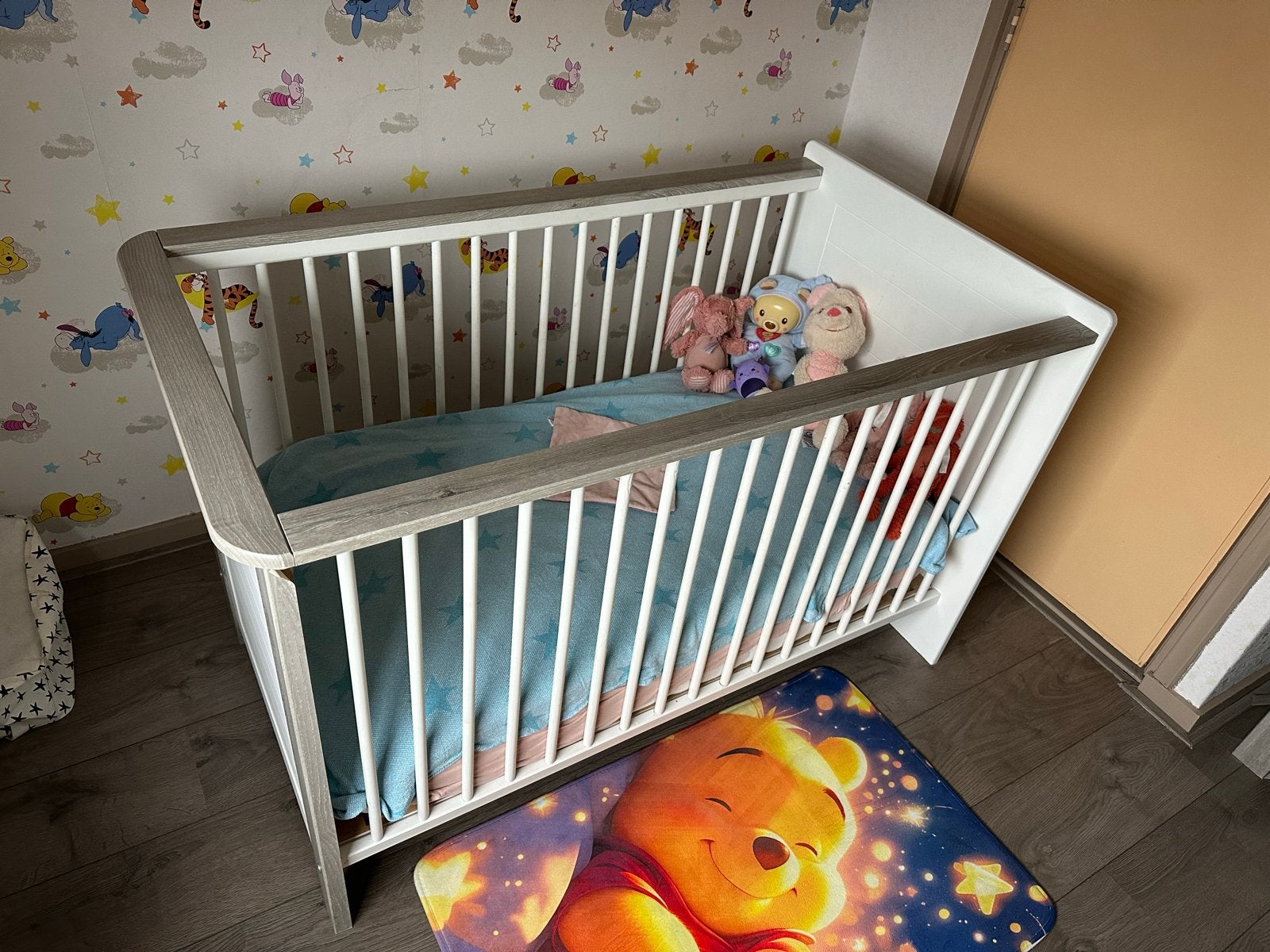Complete babykamer: ledikant, commode en kledingkast, Ophalen, Gebruikt, Jongetje of Meisje