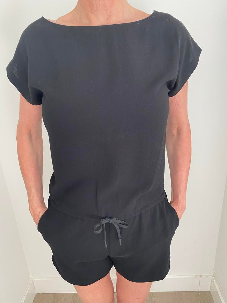 Zwarte korte jumpsuit XS - Distrikt Nørrebro, Ophalen of Verzenden, Gedragen, Maat 34 (XS) of kleiner, Zwart