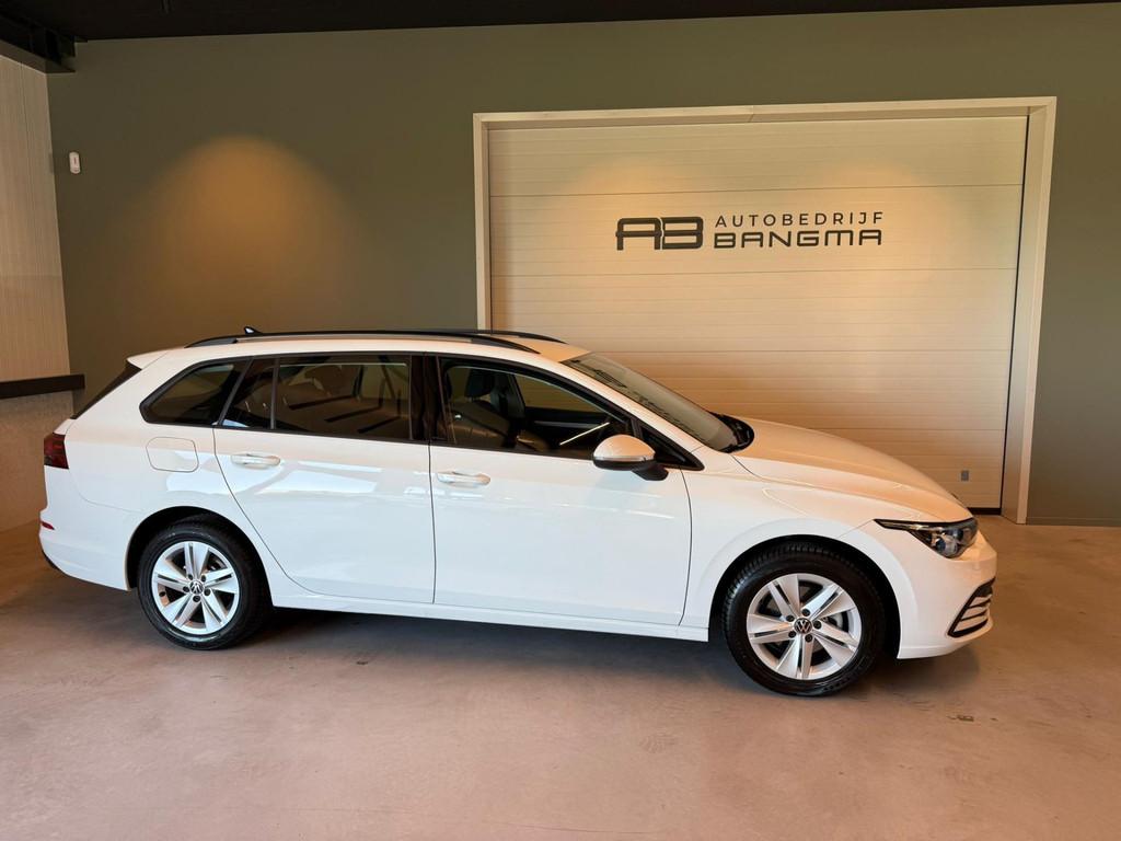 Volkswagen Golf Variant 1.5 TSI LIFE BUSINESS/APPLE CARPLAY+, Auto's, Voorwielaandrijving, 1263 kg, Stof, 4 cilinders