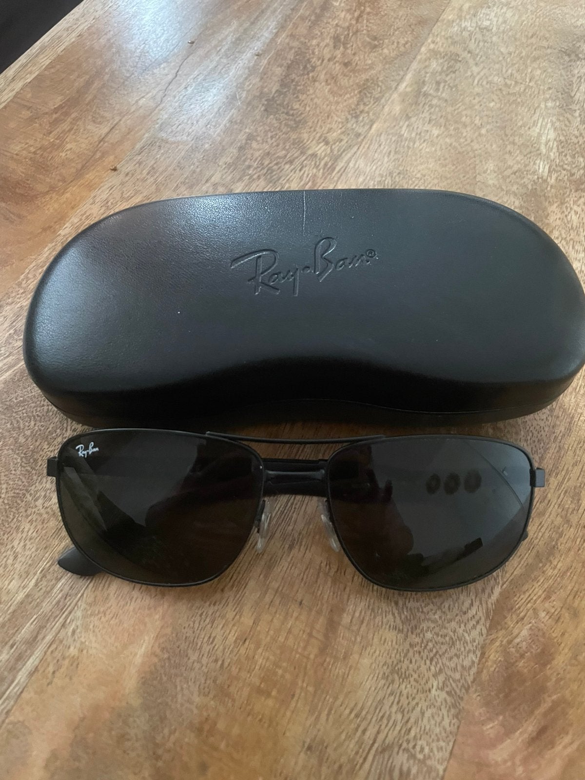 Ray-Ban Zonnebril Zwart - Origineel met koker, Ophalen of Verzenden, Zo goed als nieuw, Zwart, Ray-Ban