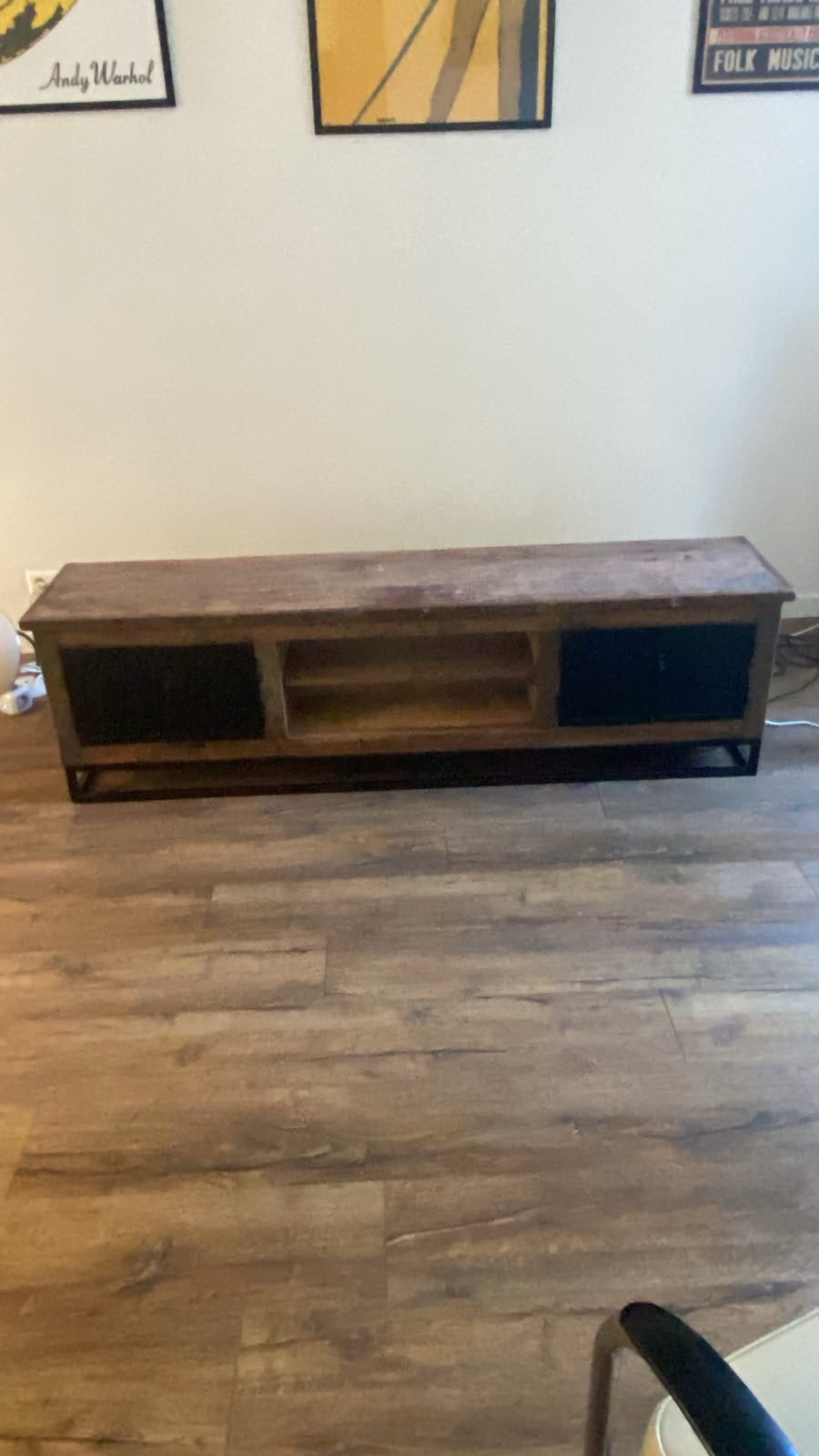 Massief houten tv meubel, Richmond design, Huis en Inrichting, Kasten | Televisiemeubels, Ophalen, 150 tot 200 cm, Zo goed als nieuw