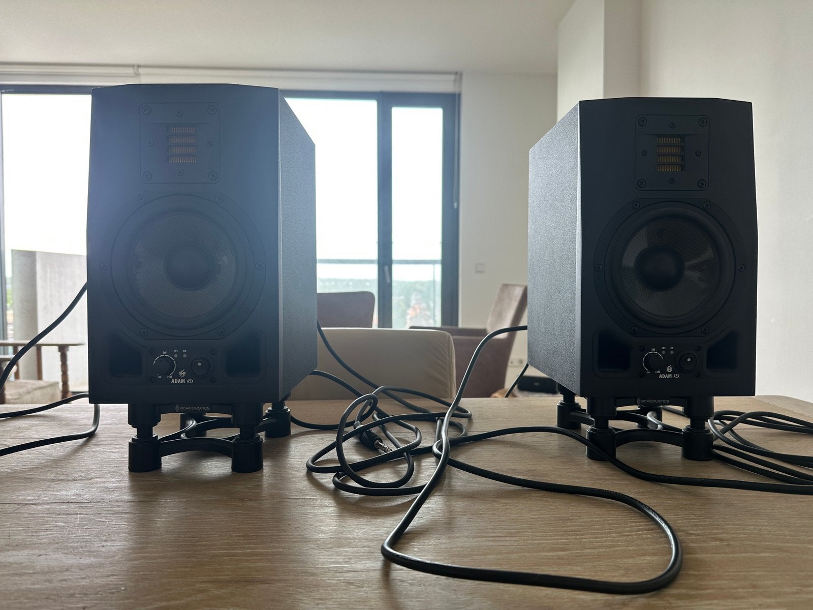 ADAM A5X Set (2x) + IsoAcoustics Stands + Originele Dozen, Ophalen, Zo goed als nieuw, Minder dan 500 watt, Monitor(versterker)
