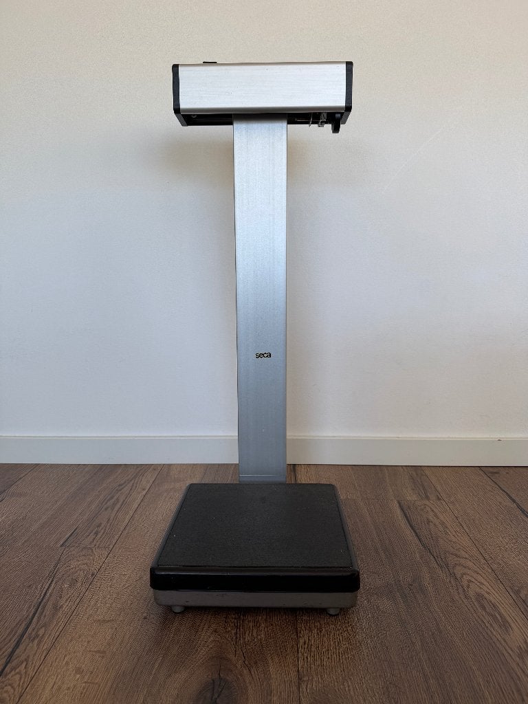 Retro mechanische personenweegschaal Seca, Ophalen, Gebruikt, Analoog, 100 kg of meer