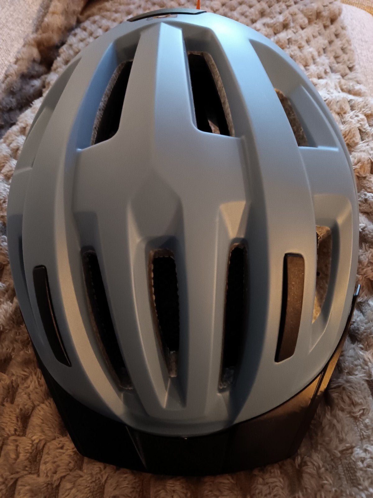 nieuwe lichtgewicht dames/heren fietshelm voor volwassenen, Fietsen en Brommers, Ophalen, Nieuw, Heer of Dame