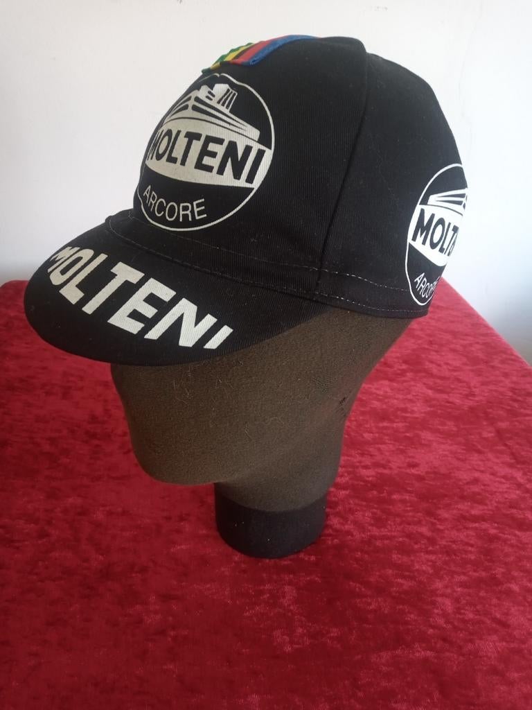 WIELRENNERS PETJE, Ophalen