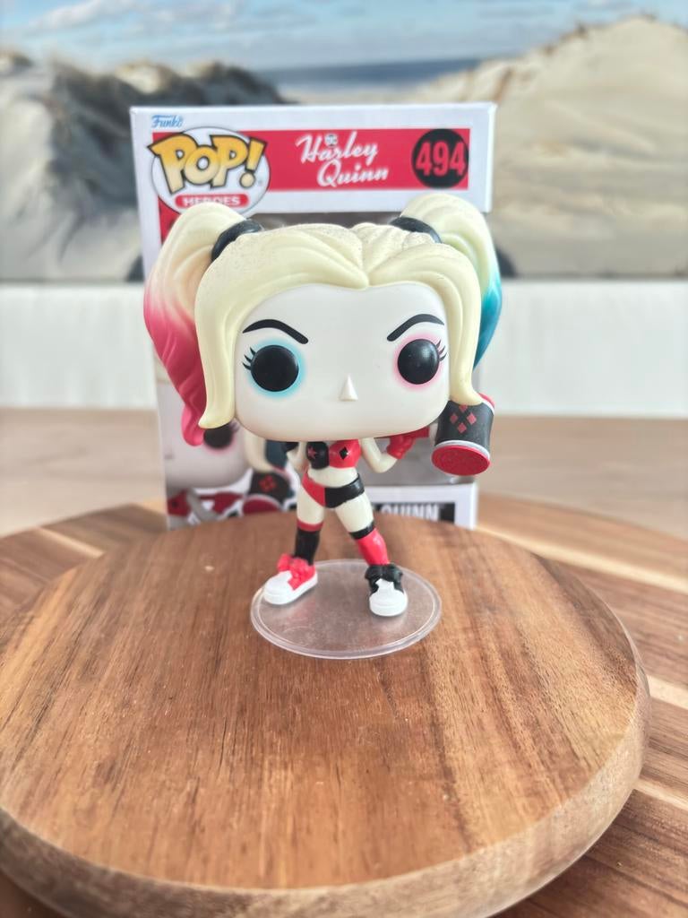 Funko Pop! Heroes: Harley Quinn #494, Ophalen of Verzenden, Zo goed als nieuw