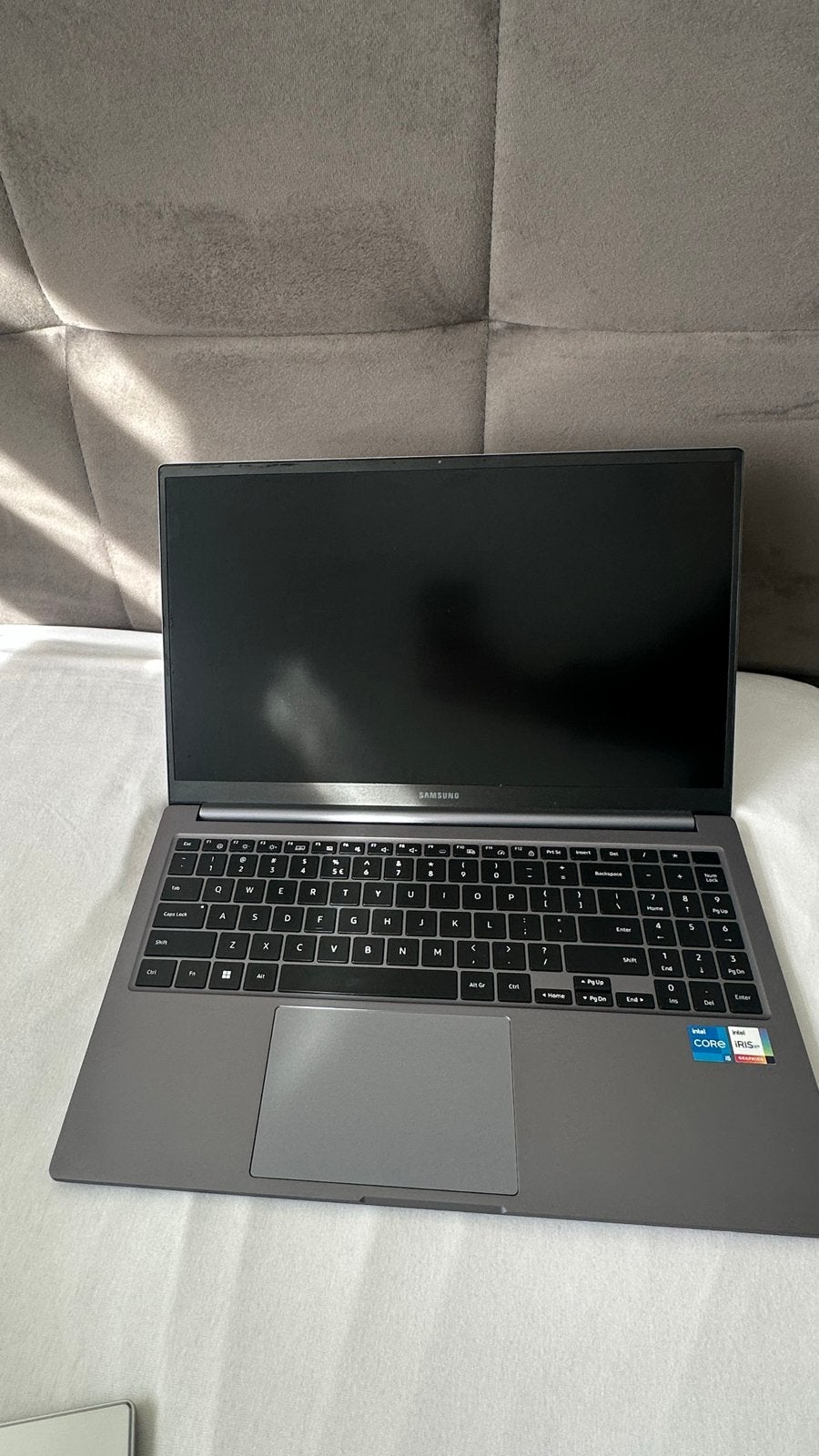 Samsung laptop - 15.6 inch - Intel Core i5 - 16 GB - 512 GB, Ophalen, Gebruikt, 8 GB, Minder dan 2 Ghz
