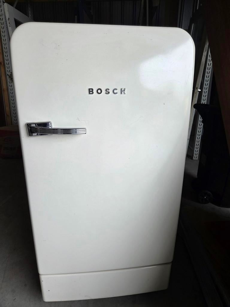 Bosch koelkast 1953 mooie oldtimer, Witgoed en Apparatuur, 200 liter of meer, Ophalen, Zonder vriesvak, 160 cm of meer
